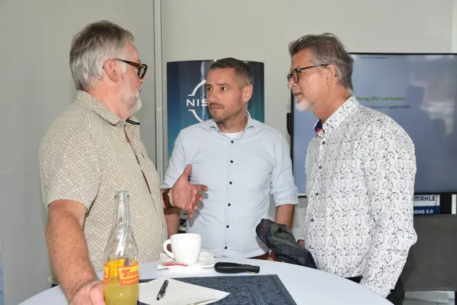 Die 50. Strudengauer Messe mit Volksfest und Kirtag ist eröffnet.  | Foto: Robert Zinterhof & Bilal Usman