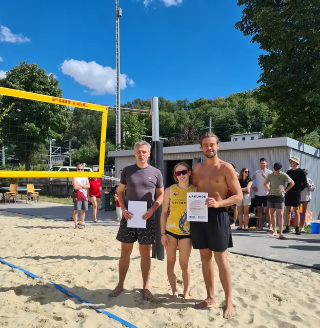 Ehrung des drittplatzierten Teams | Foto: Volleyballverein Traismauer "Wild Tigers"