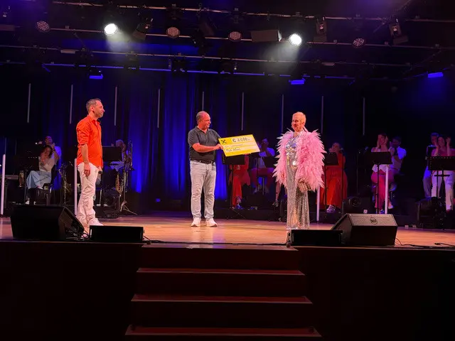 Bei der Aufführung wurde die stattliche Summe von 8.500 Euro gesammelt. | Foto: THEATER.RUM