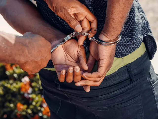 Verdächtiger festgenommen: Das gewaltsam beschädigte Zündschloss brachte die Ermittler auf die Spur des mutmaßlichen Motorraddiebs. (symbolfoto)  | Foto: pexels / Kindel Media
