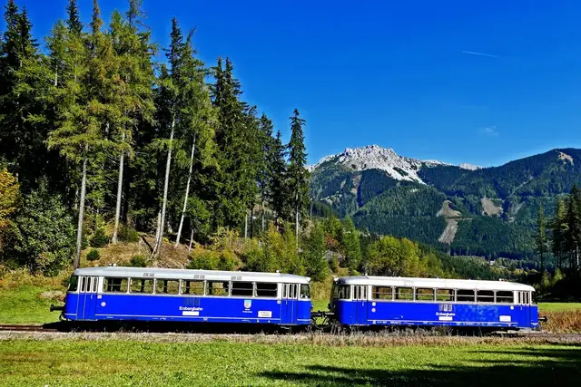 Die Grünen verlangen eine sofortige Lösung für die Tunnelsanierung, die Prüfung von EU-Fördergeldern sowie ein langfristiges bahntouristisches Konzept. | Foto: Verein Erzbergbahn