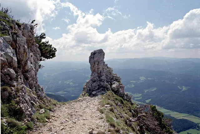 Suchaktion auf der Raxalpe nach einer 18-jährigen Wanderin aus Purkersdorf. | Foto: Santrucek