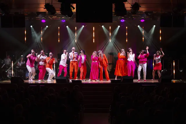 Das Ensemble begeisterte das Publikum mit Hits aus den bekanntesten Musicals, | Foto: THEATER.RUM