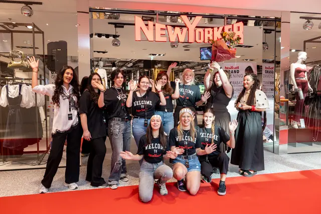 Das New Yorker-Team im SILLPARK sorgte am Eröffnungstag für einen reibungslosen Ablau | Foto: Thomas Steinlechner