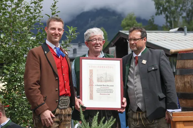 Dominik Struber - Vizebürgermeister Maria Alm, Georg Imlauer - Organisator des Bauernherbstes, Rudolf Müllner - Bürgermeister Maria Alm | Foto: Salzburger Land Tourismus