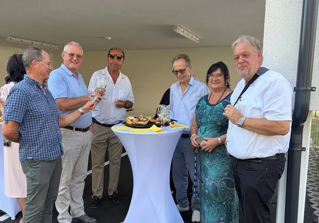 Schlüsselübergabe in der Feldgasse in Feldkirchen. | Foto: Stadtgemeinde Feldkirchen