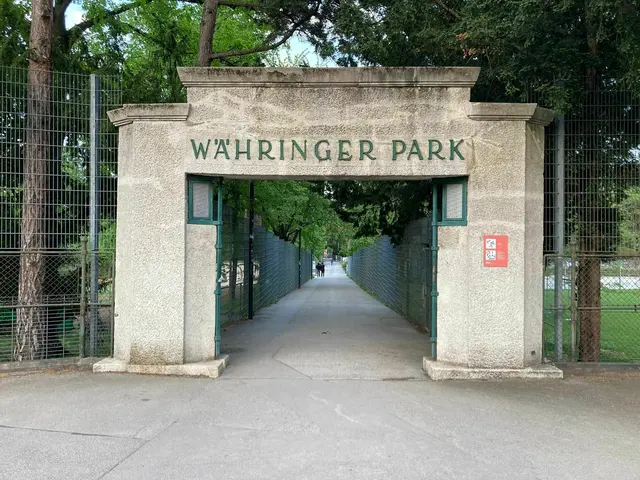 Der Währinger Park befindet sich an der Bezirksgrenze zwischen Währing und Döbling. | Foto: Bernd Sommer