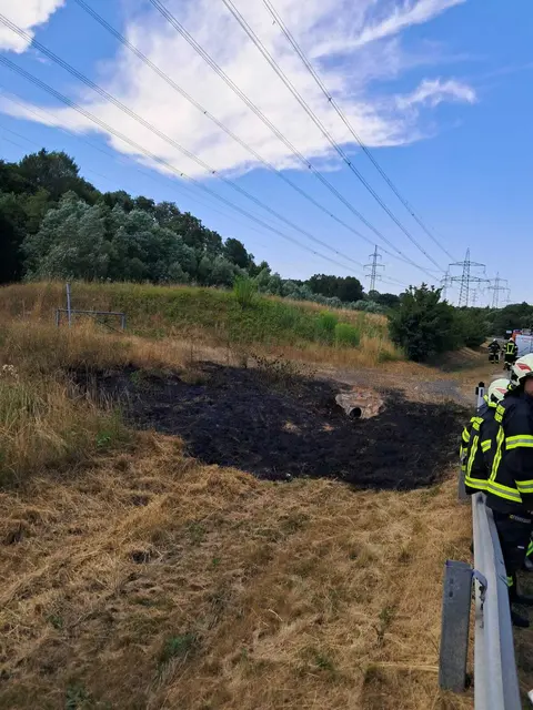Der 28-jährige Feuerwehrmann soll die Feuer gelegt und anschließend selbst bei den Löscharbeiten geholfen haben. | Foto: FF Weppersdorf