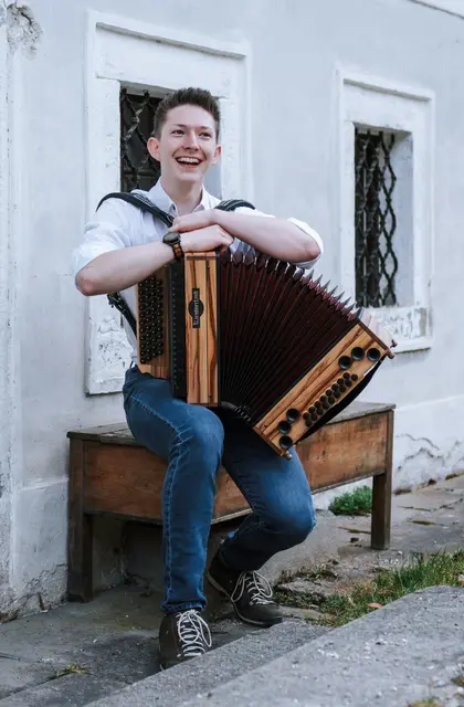 Michael Mitterwenger aus Roßleithen mit seiner "Steirischen". | Foto: Plappermaul OG