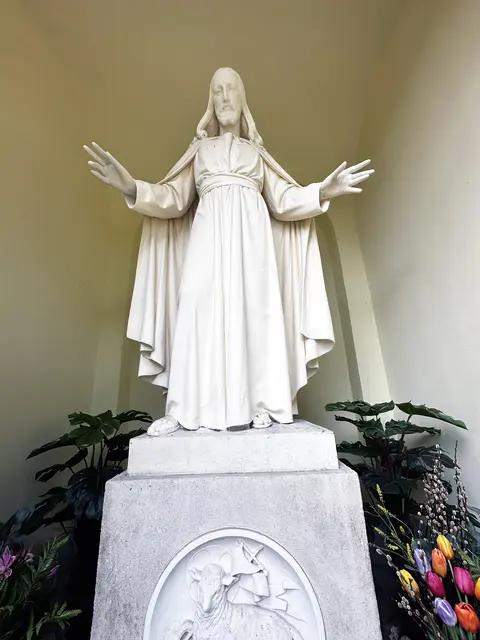 Die sanierte Jesus-Figur in der Urlauberkreuzkapelle. | Foto: Marktgemeinde Maria Enzersdorf