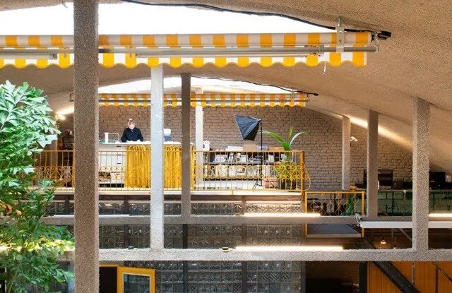 Beim Open House Wien Festival kann man auch einen Blick in die Caramel carage im 4. Bezirk werfen. | Foto: Caramel architektInnen