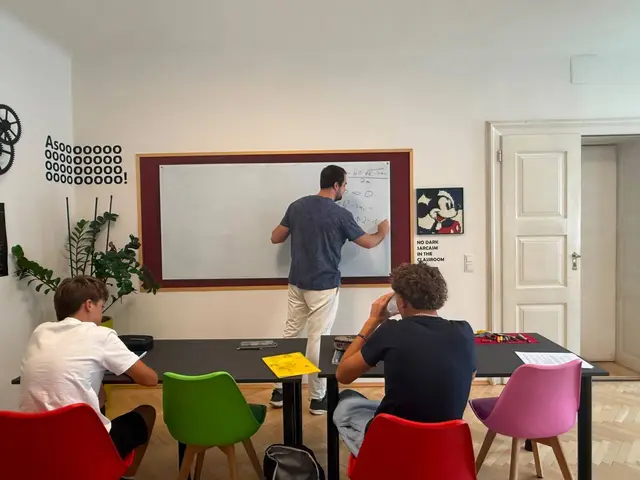 In zahlreichen Nachhilfeinstituten nutzen Schüler die Möglichkeit, ihre Wissenslücken vor dem Beginn des Schuljahres zu schließen. | Foto: D.A.S. Mathe Studio KG