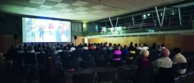 Das Sommerkino wurde zu einem rundum gelungenen Abend und zeigte einmal mehr, wie wichtig gemeinsame Veranstaltungen für das gesellschaftliche Leben in der Gemeinde sind. | Foto: Marktgemeinde Feldkirchen