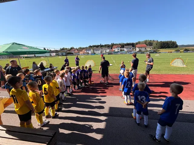 Die Nachwuchsteams der Union Ikuna Natternbach und ihrer Gäste zeigten vollen Einsatz und Freude am Fußballplatz. | Foto: Sandra Pölzl