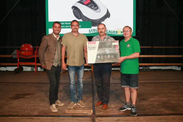 Am Bild von links Stefan Aigner, Bernhard Gaßner, Gerhard Porranzl und Josef Buchinger. | Foto: Strudengauer Messe