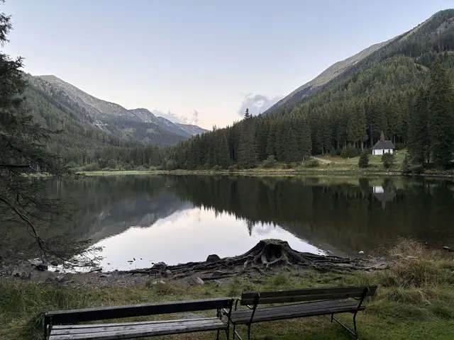 Der Ingeringsee in den frühen Morgenstunden.