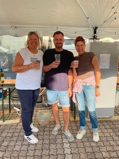 Das Dorffest St. Michael bot gute Unterhaltung mit Live-Musik, Kinderprogramm und kühlen Getränken.  | Foto: Verschönerungsverein St. Michael