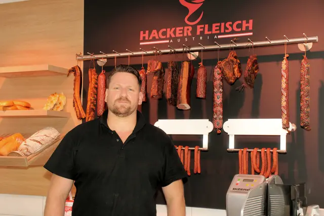 Markus Hacker ist der Betreiber von Hacker Fleisch in Voitsberg. | Foto: Cescutti