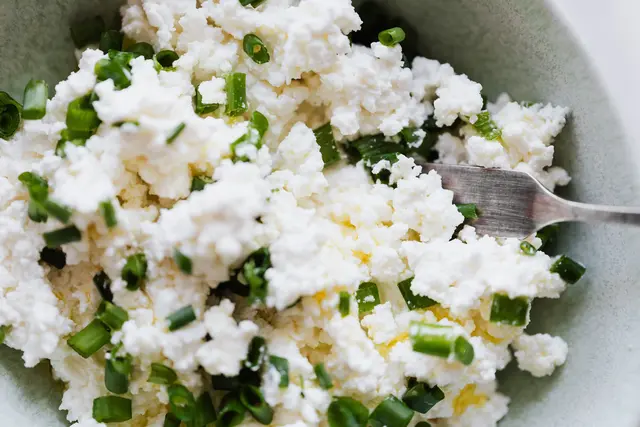 Beim Eiweißgehalt unterscheiden sich die Cottage Cheese-Produkte kaum. (Symbolbild) | Foto: www.pexels.com @karola-g kaboompics.com