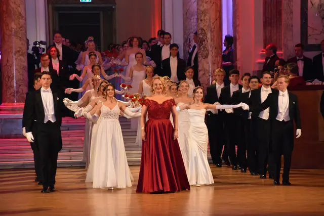 In der kommenden Wiener Ballsaison gibt es zahlreiche Gelegenheiten, dass Tanzbein zu schwingen. | Foto: Patricia Hillinger/MeinBezirk