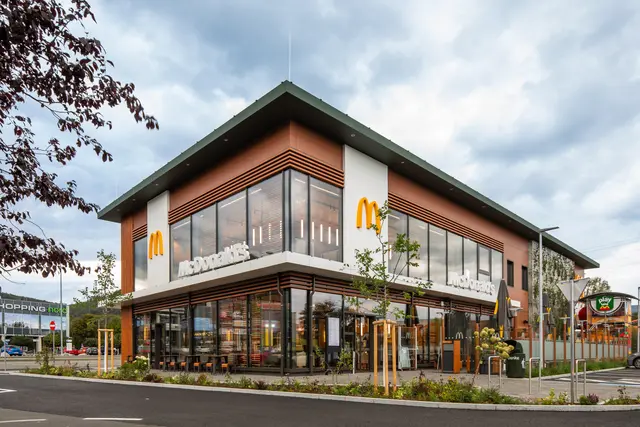 Nach monatelangem Umbau ist die McDonald's Filiale in Graz Nord nun wieder geöffnet.  | Foto: McDonald's Österreich/Christian Husar
