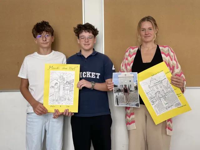 Adin Sic, Leo Höhn und Lehrerin Sarah Pauser. | Foto: Sommerschule Krems