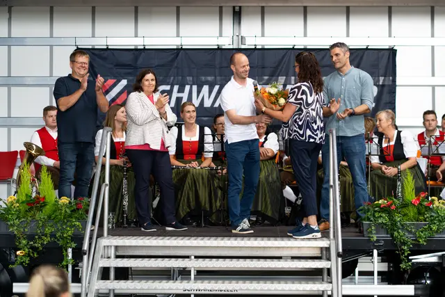 Die Geschäftsführung bedankte sich beim Organisationsteam des Sommerfests für eine mehr als gelungene Veranstaltung.