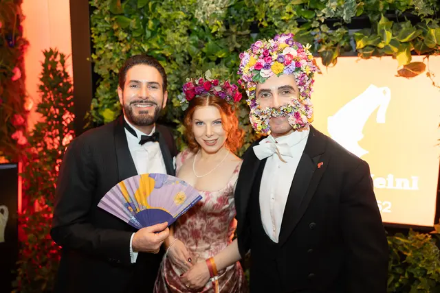 Beim Wiener Blumenball dreht sich alles um die Farbenpracht der Blüten. | Foto: René Brunhölzl/MeinBezirk