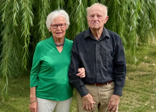 Waltraut und Karl Führer aus Gars am Kamp blicken auf 65 gemeinsame Ehejahre zurück. | Foto: Markus Kahrer