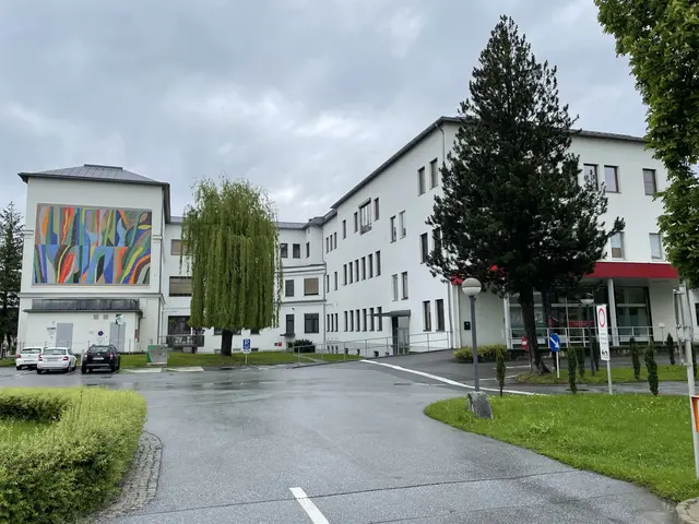Das LKH Voitsberg wurde 2025 in den LKH-Verbund integriert, am Standort in Voitsberg wurden Leistungen in den Bereichen Akutgeriatrie, Allgemeine Innere Medizin und mobile Remobilisation gebündelt. | Foto: Almer