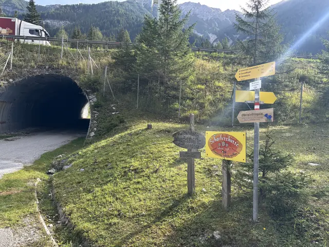 Ausgangspunkt zur Wanderung ist die Busstation bzw. Parkplatz Kaltenstein über den Autoweg oder den alten Almweg, Gehzeit ca. 1,5 Stunden. | Foto: meinbezirk lungau/pongau