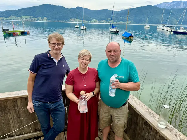 Regatta-Geschäftsführer Walter Schnauder, Regatta-Obfrau und Bürgermeisterin Nicole Eder aus Steinbach sowie Bürgermeister Josef Mayrhauser aus Nußdorf, Projektträger der Regatta-Wassertage 2026. | Foto: Regatta