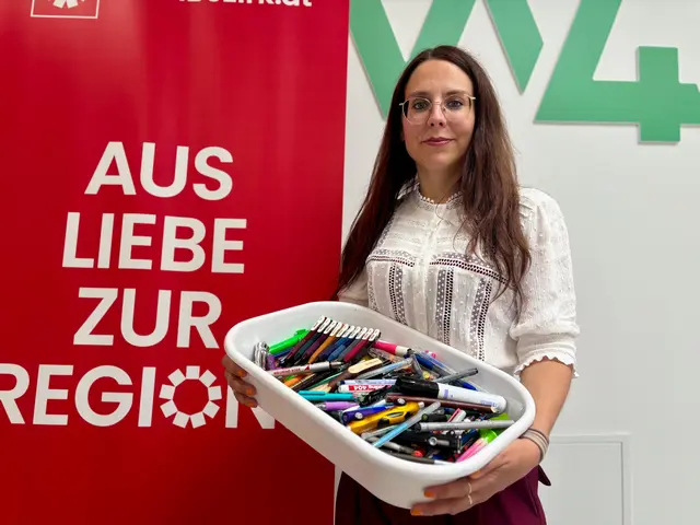 Über 10.000 Stifte besitzt Christine Kögler bereits in ihrer Sammlung. | Foto: Markus Kahrer
