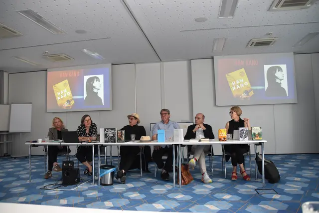 Die koreanische Autorin Han Kang aus Seoul erhielt 2024 den Literaturnobelpreis und beehrt 2026 "Sprachsalz".  | Foto: Barbara Fluckinger