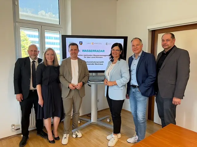 "WasserRadar Kärnten" (von links): Alexander Valentinitsch, Regina Wiedl, Bürgermeister Patrick Skubel, Landesrätin Marika Lagger-Pöllinger, Herfried Zessar und Heinrich Fritzl | Foto: Büro LRin Lagger-Pöllinger