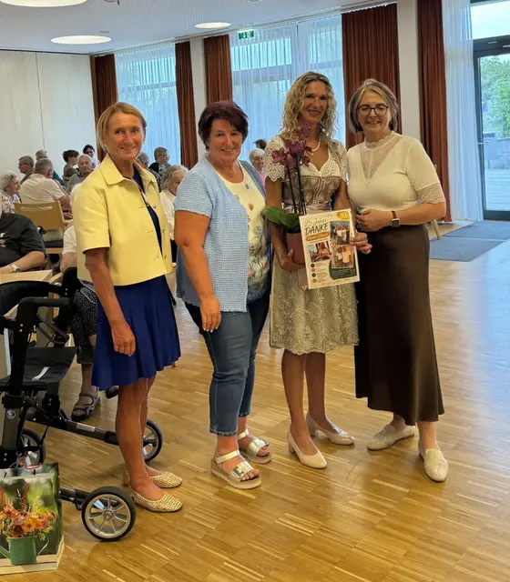 Viktoria Tischler (GF Hilfswerk OÖ), Andrea Hettich (Regionalleitung Hilfswerk Steyr), Marion Schorsch (Leiterin des Tageszentrums Hilfswerk Steyr, GR Judith Ringer (Obfrau Hilfswerk Steyr) (von links) | Foto: Hilfswerk Steyr