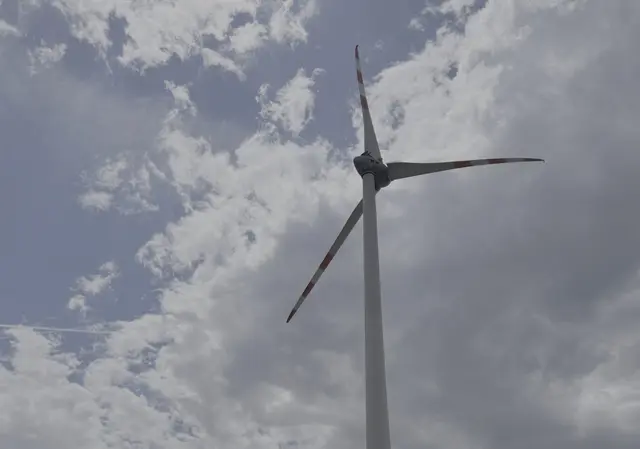 Die Betreiber sehen in der Windkraft auch "eine Chance für die Gemeinde und die Region". | Foto: Müller