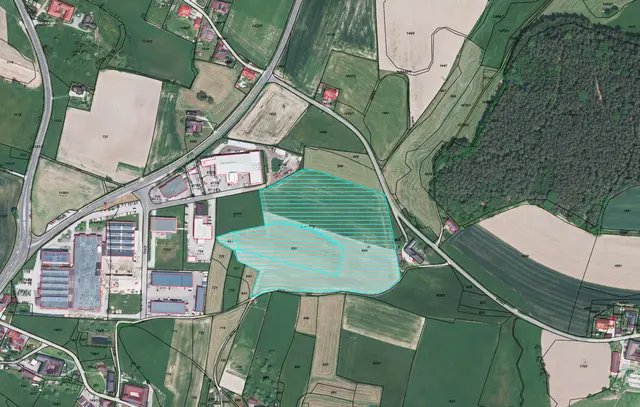 Die regionale Postbasis soll auf der schraffierten Fläche entstehen. Die Fertigstellung wird für Herbst 2027 angestrebt. | Foto: Gemeinde Neumarkt im Mühlkreis