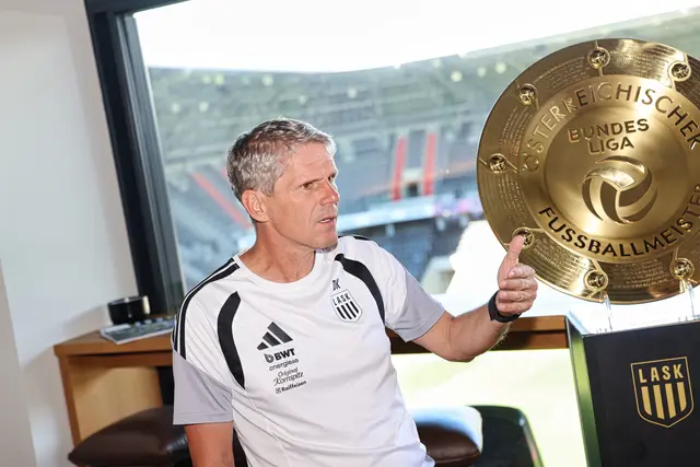 LASK-Trainer Didi Kühbauer: "Ich bin Rapidler bis an mein Lebensende. Und trotzdem habe ich immer gesagt: Ganz gleich, wo ich bin, da lege ich mein ganzes Herz rein."  | Foto: MeinBezirk/Benjamin Reischl