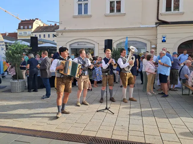 Die Stafelder sorgten für musikalische Unterhaltung. | Foto: Binder