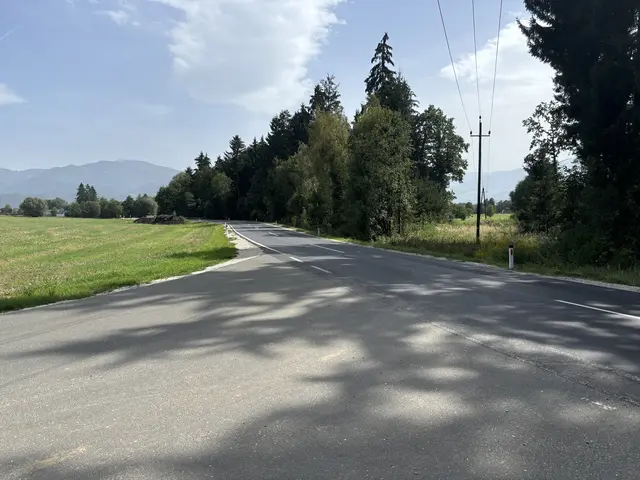 Die Gemeinde wünscht sich einen Radweg zumindest bis Sachendorf.