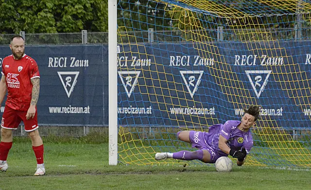 tobi Rockenschaub hielt den einen oder anderen unmöglichen Ball