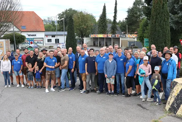 Gut fünfzig Teilnehmende machten die Fahrt ins Blaue mit | Foto: Gerhard Langmann