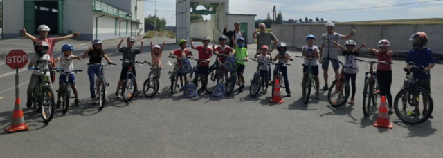 15 Kinder im Alter von sieben bis elf Jahren nahmen am kostenlosen Ferienkurs „Radkids – Sicher Radfahren im Sommer“ teil. | Foto: Gemeinde Langau