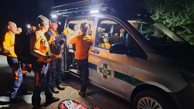 Der vermisste Wanderer wurde von der Bergrettung Hüttschlag rechtzeitig gefunden und konnte unverletzt ins Tal zurückgebracht werden. | Foto: Bergrettung Hüttschlag