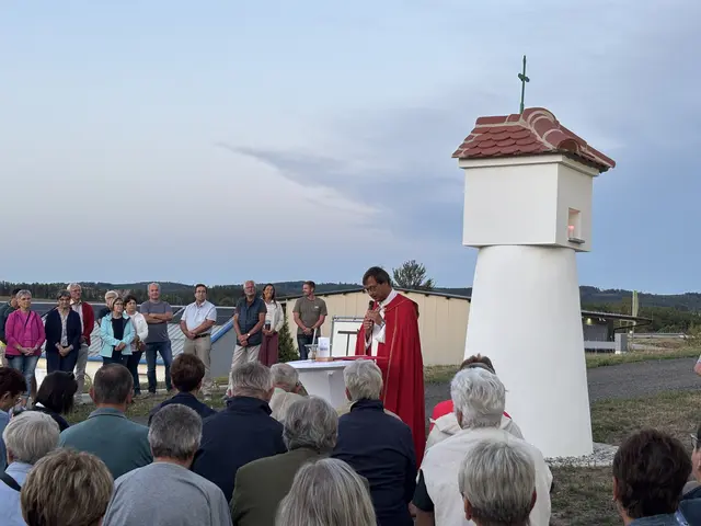 Segnung durch Stadtpfarrer Josef Rennhofer | Foto: Daniel Schmidt