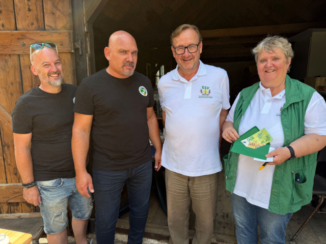 Gemeinschaft, gute Gespräche und viel Engagement: Der Siedlerverein Zeiselmauer-Wolfpassing möchte mit seiner wiedereröffneten Gartenhütte einen lebendigen Treffpunkt für Mitglieder, Vereine und die Bevölkerung schaffen. | Foto: Michael Weinwurm