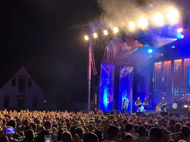 Traumwetter und beste Stimmung herrschte auch beim Open Air von Edmund im Grottenhof. | Foto: MeinBezirk/Waltraud Fischer