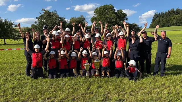 Die Jugendgruppen der Feuerwehren Engelhartszell und St. Aegidi legten gemeinsam ihre Leistungsabzeichen ab. | Foto: FF Engelhartszell