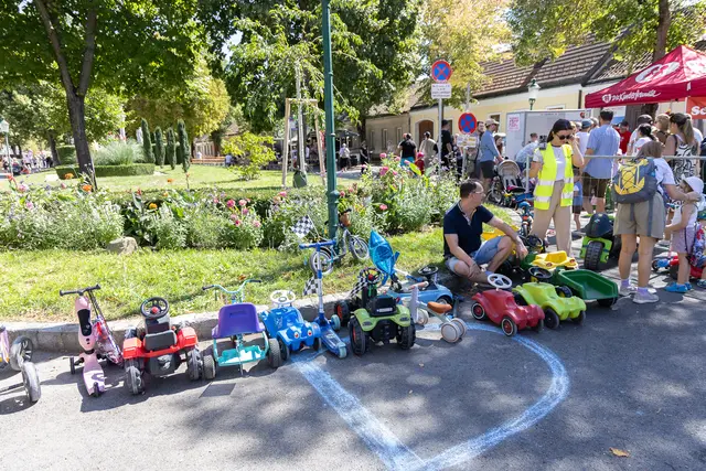 Ein Parkplatz für die kleinsten "Traktoren" | Foto: René Brunhölzl/ MeinBezirk